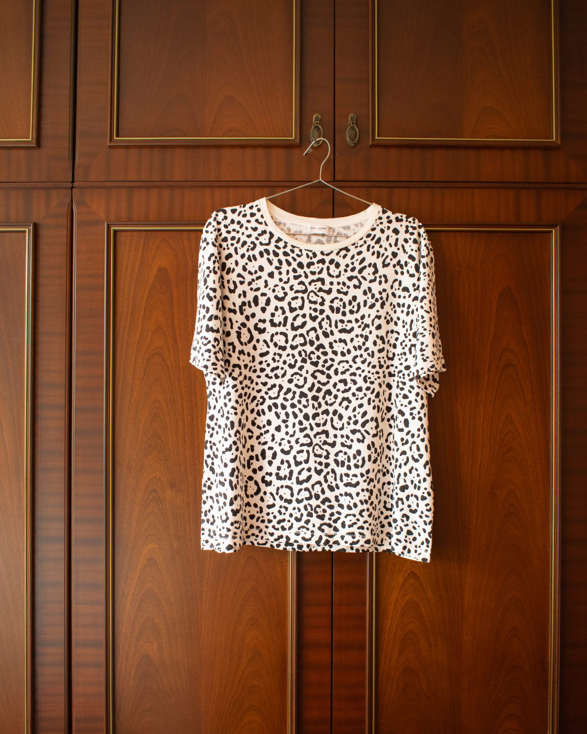 SAINT LAURENT BY HEDI SLIMANE SS16 LEOPARD PRINT T-SHIRT – L