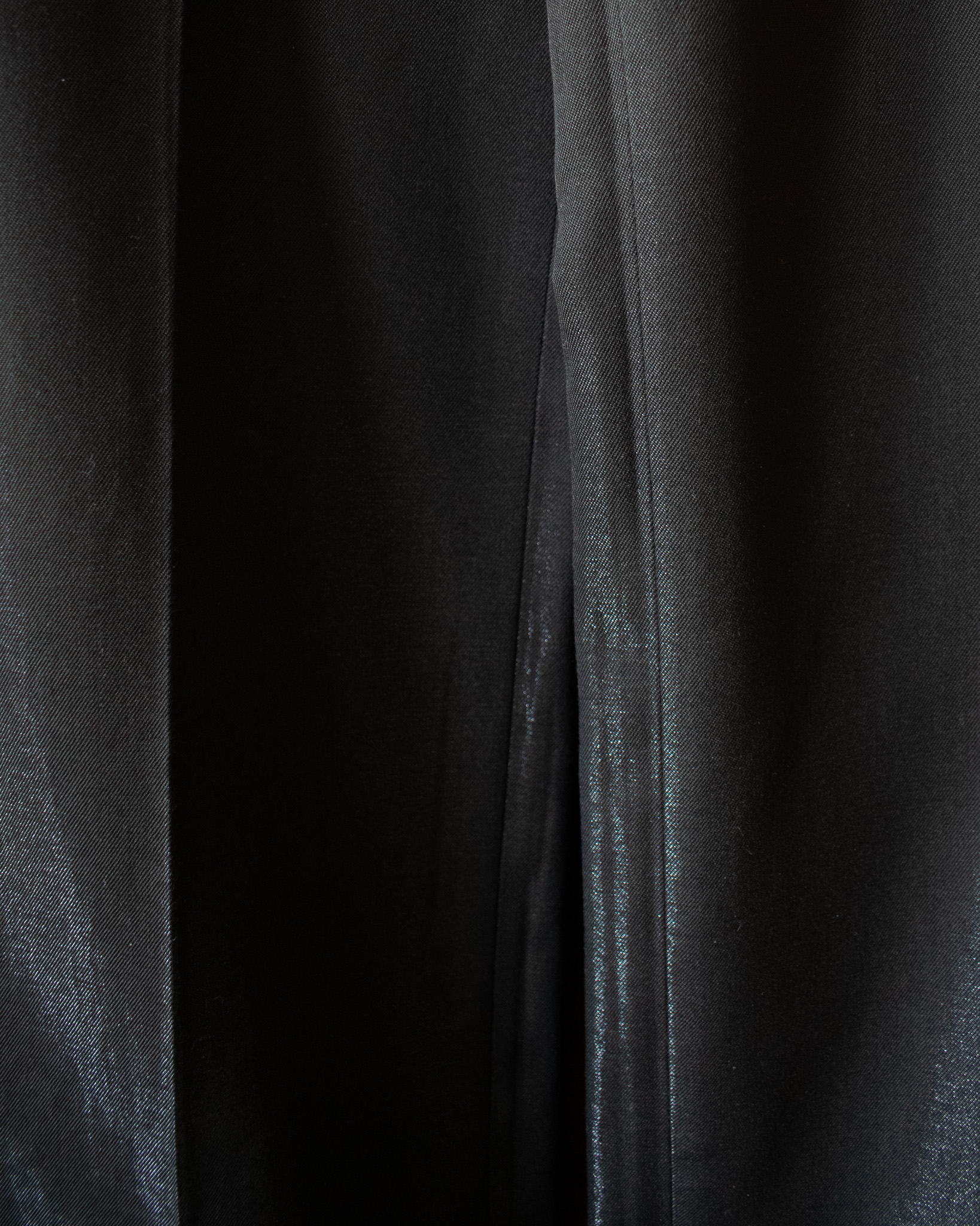5351 POUR LES HOMMES SUIT TROUSER IN GLASSY BLACK - 29x33" - Image 6