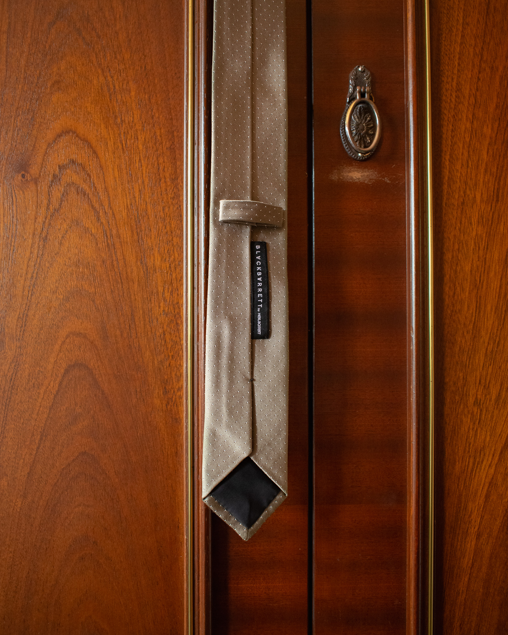 NEIL BARRETT SLIM SILK TIE IN DOTTED KHAKI GREY - Image 3