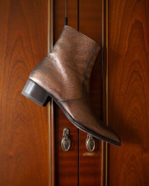 SAINT LAURENT BY ANTHONY VACCARELLO SS19 GUN METAL WYATT BOOTS - UK 10