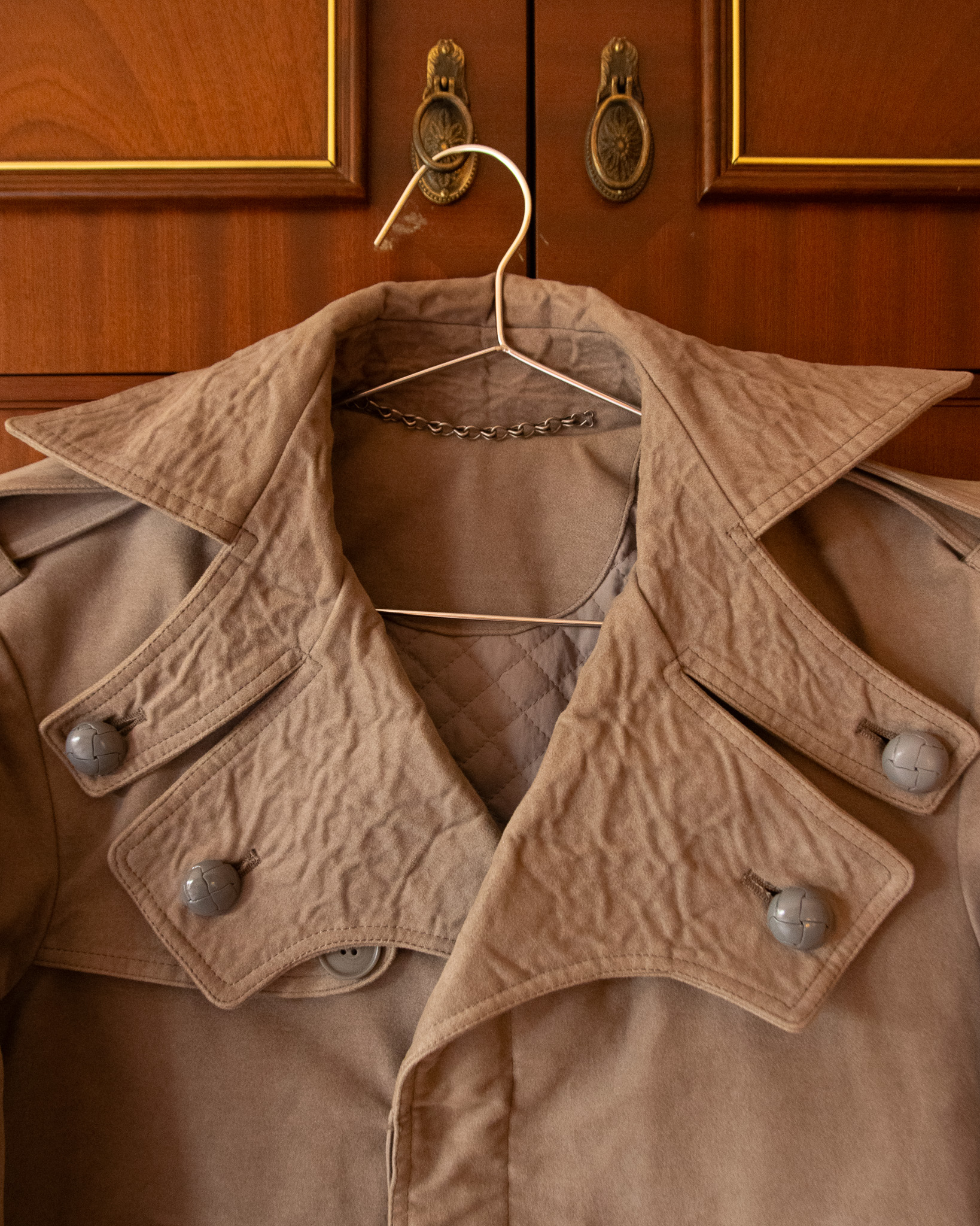 MIHARA YASUHIRO AW06 SHORT PEA COAT IN DIRTY BEIGE - S - Image 4