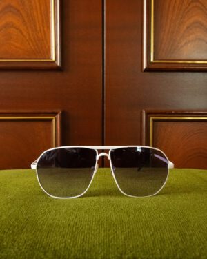 JAPANESE VINTAGE AVIATOR SUNGLASSES IN WHITE FRAME