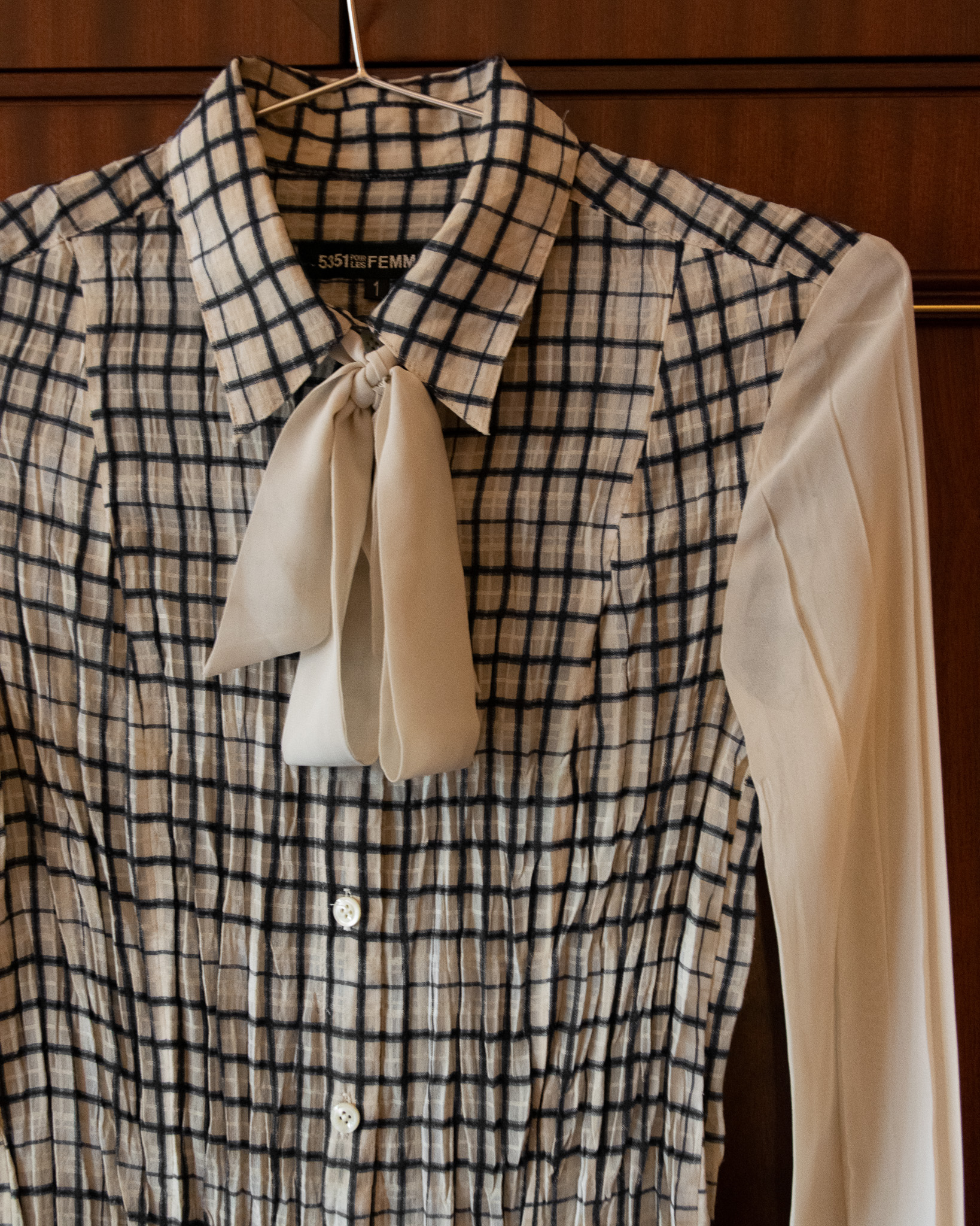 5351 POUR LES FEMMES CHECKERED LAVALIERE BLOUSE - UK 8 - Image 3