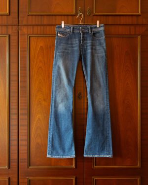 DIESEL SLIM FLARE JEANS IN FADED BLUE DENIM - 28"